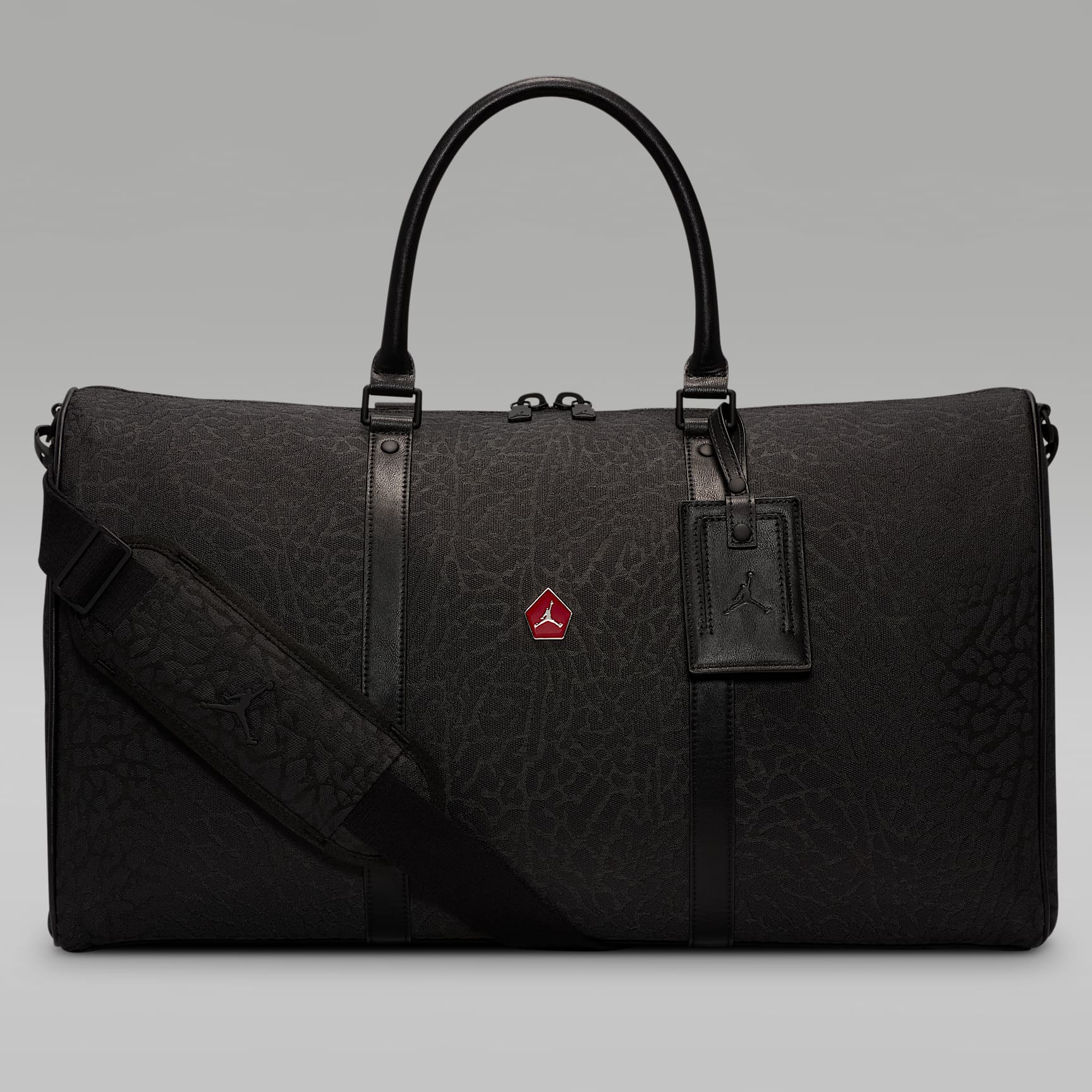 NIKE公式】ジョーダン アイコン ダッフルバッグ (40L).オンライン